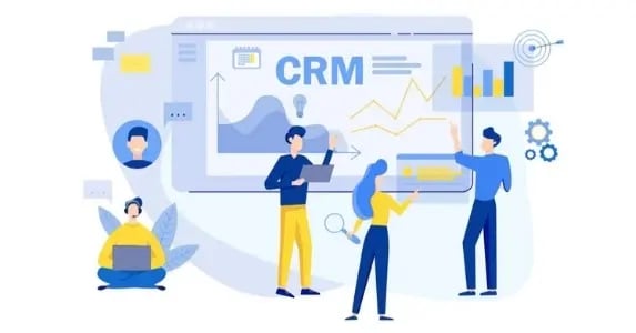 Ilustración de 4 personas gestionando un CRM